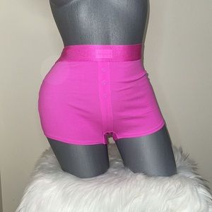 VICTORIAS SECRET PINK HIGH WAIST BOYSHORT PANTY UNDERWEAR. NWT